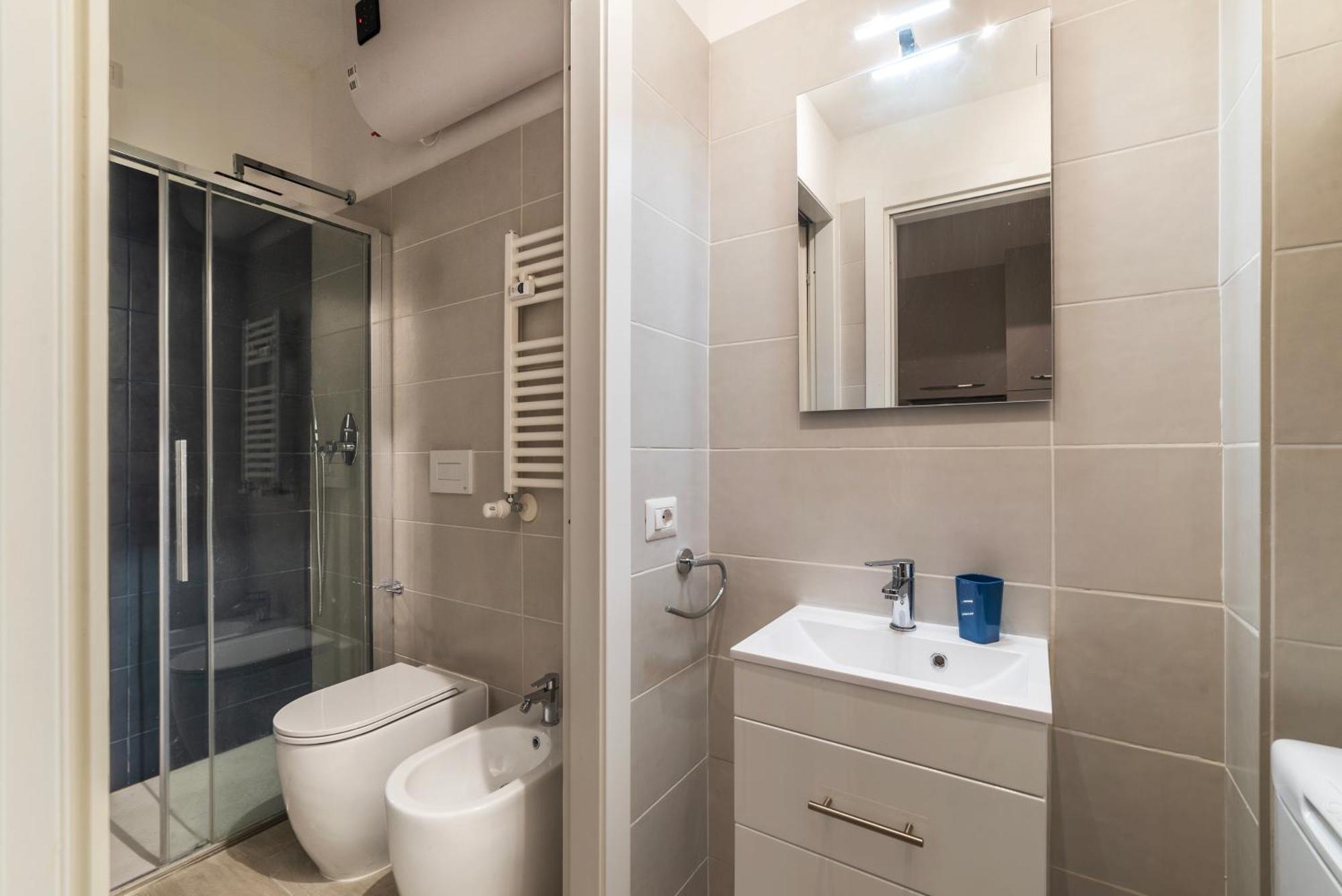 Terme Di Traiano Apartment - 10 Min Dal Colosseo Рим Екстериор снимка