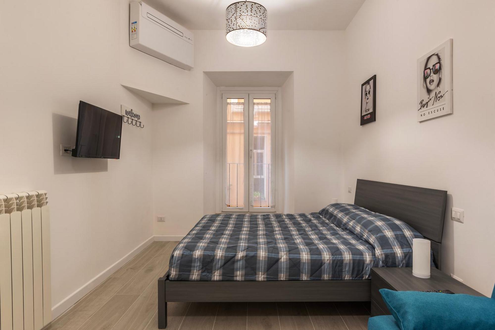 Terme Di Traiano Apartment - 10 Min Dal Colosseo Рим Екстериор снимка