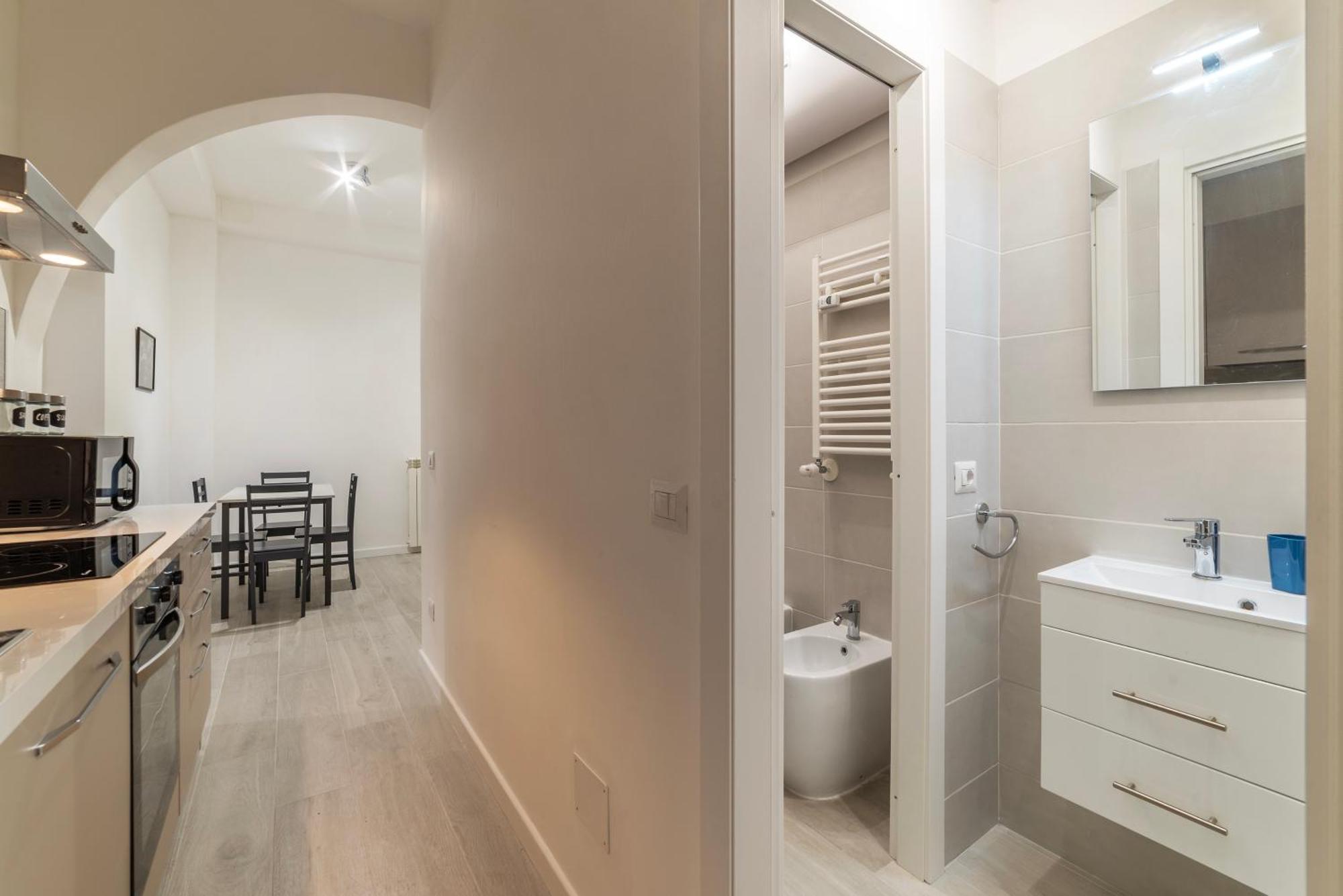 Terme Di Traiano Apartment - 10 Min Dal Colosseo Рим Екстериор снимка